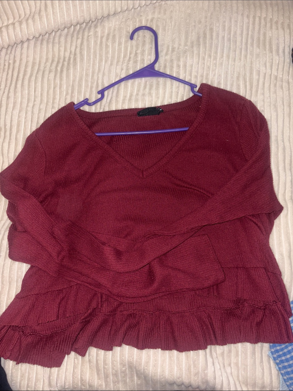 Women's V-Neck Ruffled Hem Sweater - Burgundy